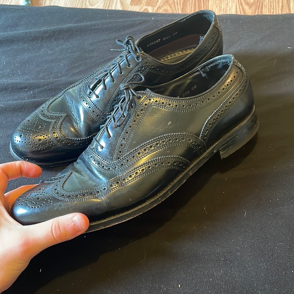 Florsheim dress shoes size 10.5